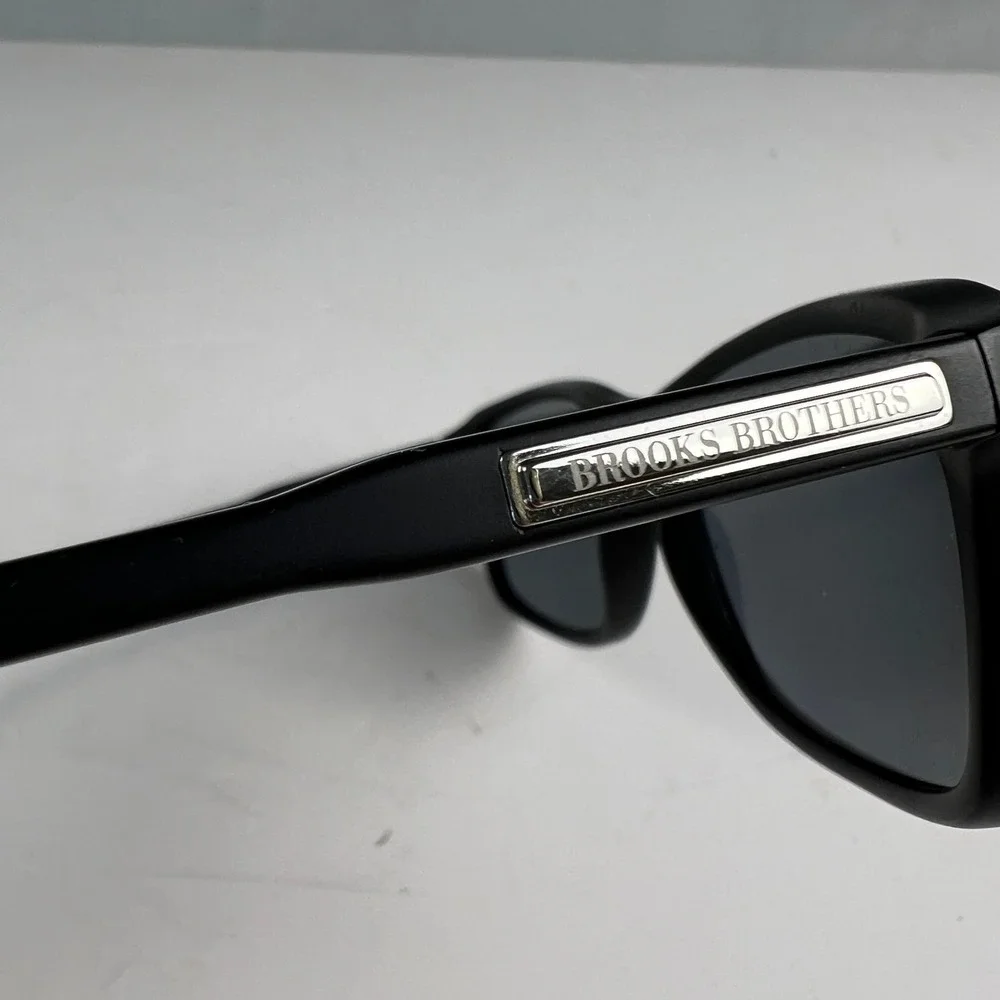 Brooks Brothers BB 5019 Sunglasses Mens 57mm Black Rectangular Classic Preppy